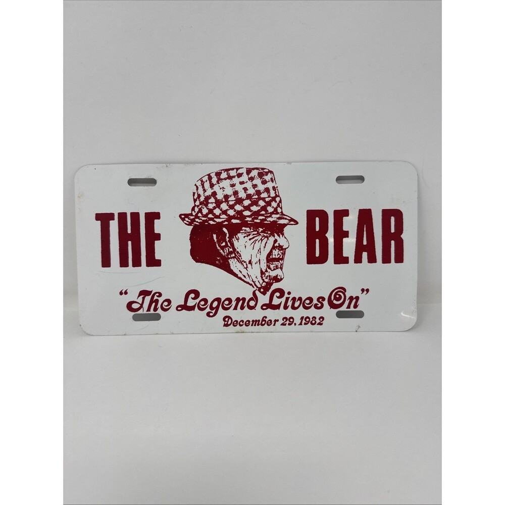 1982 THE BEAR Alabama License Plate - THE LEGEND LIVES ON - Paul Bear Bryant